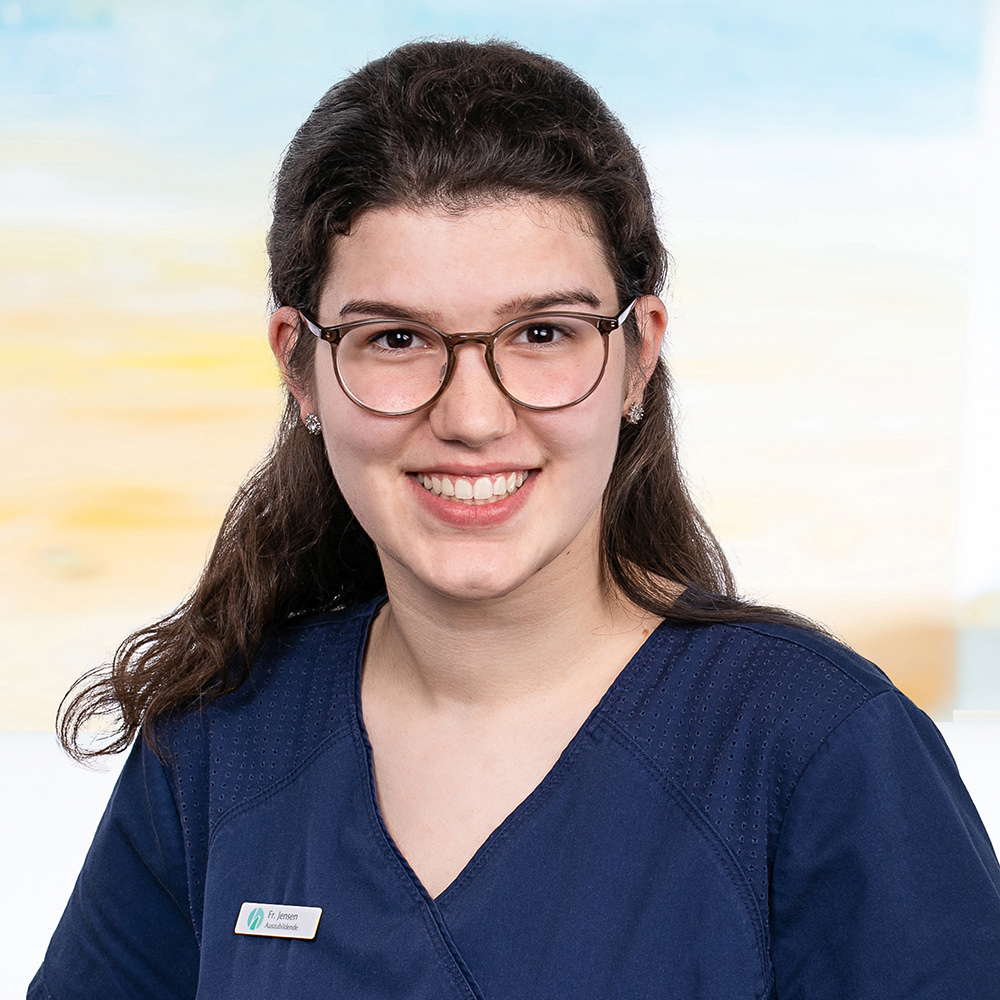 Hausarzt Wedel - Dr. Haatanen - Team - Charlotte Jensen